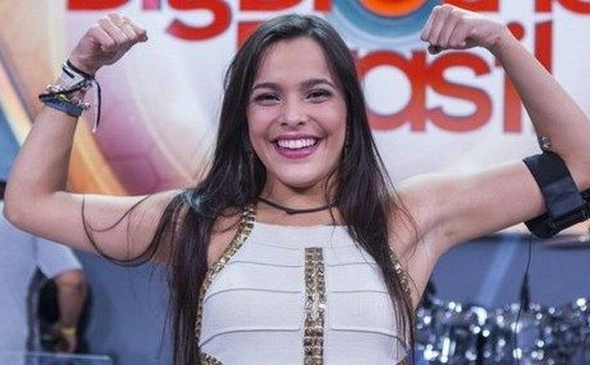 Aposentada que gastou R$ 1200 votando no 'BBB17' explica: 'Emilly me fez voltar a viver'