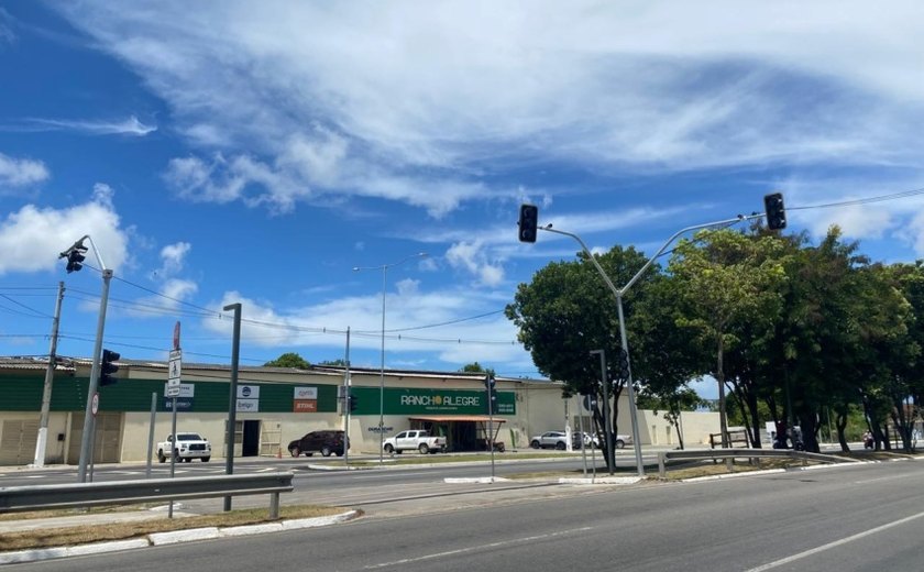 Novo retorno começa a operar na Av. Durval de Góes Monteiro no sábado (28)