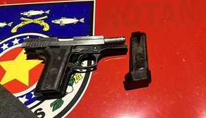 Revólver com dez munições é apreendido em ﻿campo society no Barro Duro
