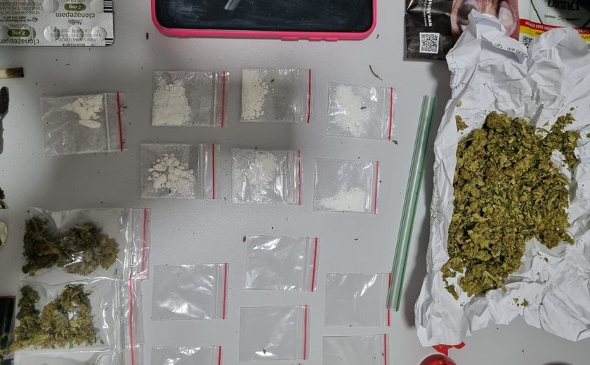 Suspeito de vender drogas na Jatiúca e Ponta Verde é preso em flagrante