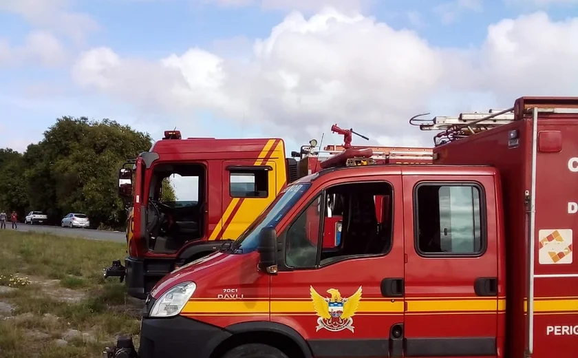 Incêndio em residência deixa uma pessoa ferida em Rio Largo