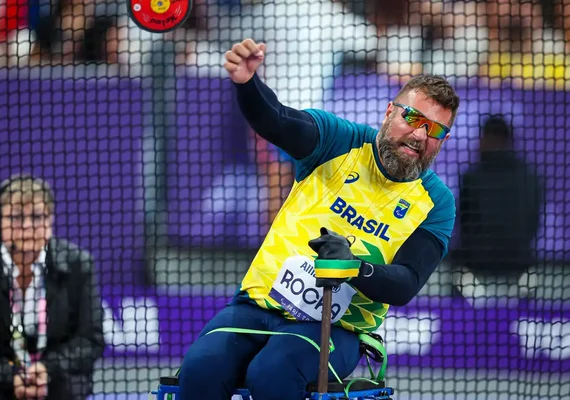 Bronze de André Rocha no lançamento de disco é medalha 400 do Brasil