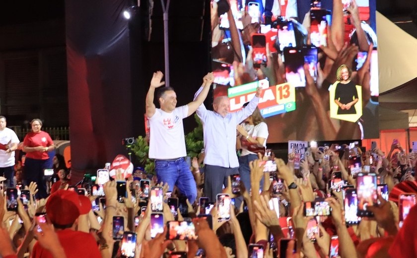 Lula e Renan Filho mobilizam mais de 60 mil pessoas em Maceió