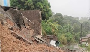 Chuvas provocam deslizamentos e deixam desabrigados em Coruripe