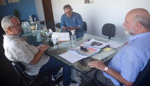 Presidente do Iteral reúne-se com prefeito de Chã Preta para discutir demarcação do município