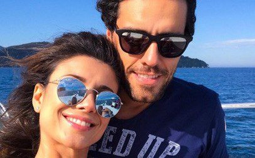 Paula Fernandes e cantor Thiago Arancam terminam namoro após 5 meses