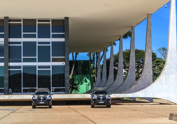 Supremo retoma julgamento sobre vínculo de emprego entre motoristas e plataformas
