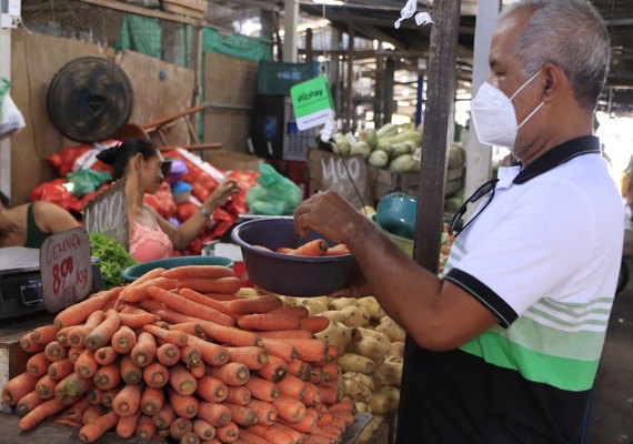 Preço da cenoura nas alturas assusta consumidores