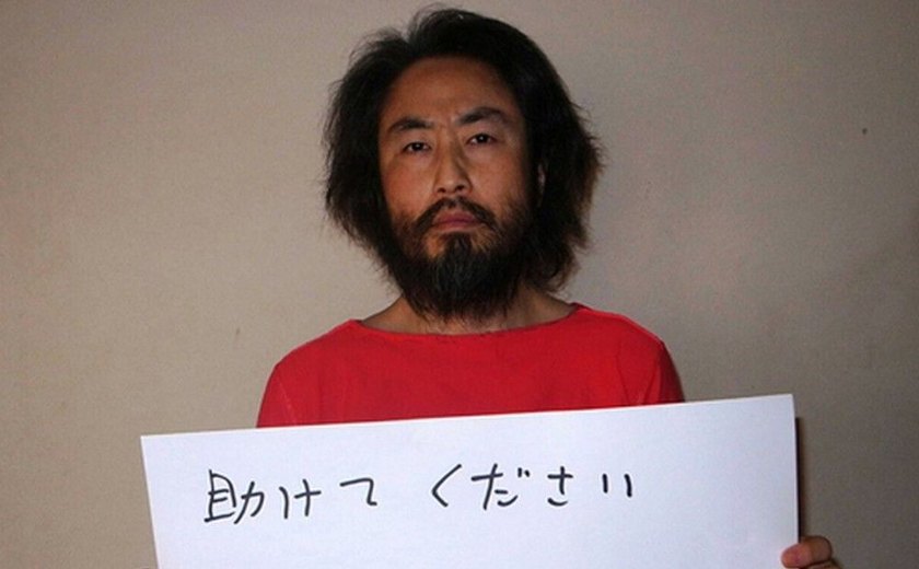 Jornalista japonês que passou três anos sequestrado na Síria retorna a seu país