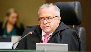 Desembargador derruba decisão sobre verba para o FAM