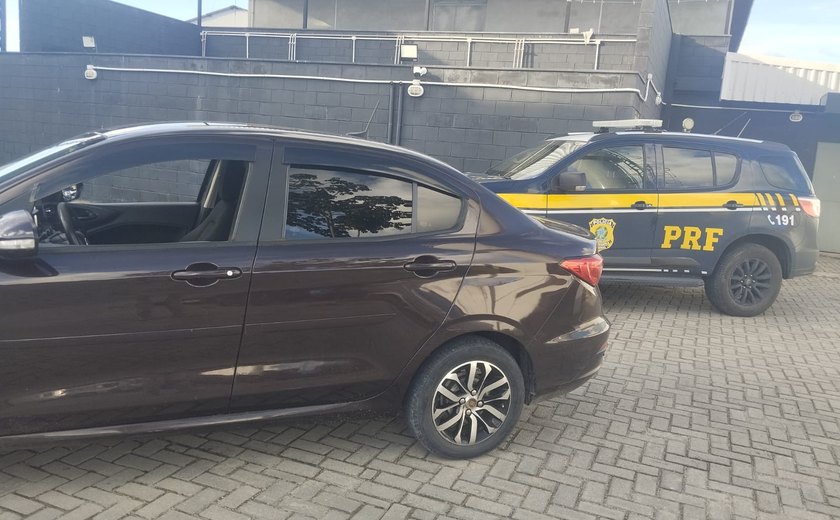 PRF recupera dois veículos adulterados no final de semana na região metropolitana