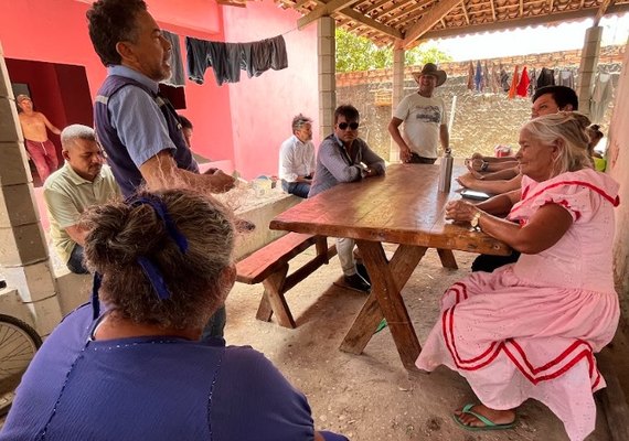 FPI avança em diálogo com ciganos para inclusão social em Penedo