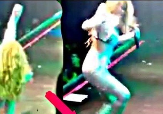 Joelma se dá mal e leva tombo ‘daqueles’ durante show; veja