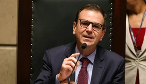 Eduardo Paes recorre ao STF para barrar anulação dos votos de Garotinho