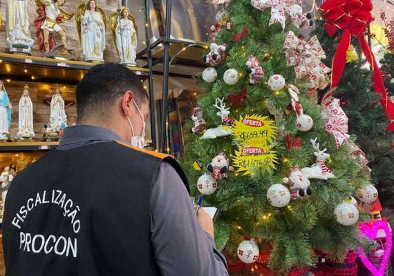 Procon Maceió orienta consumidores para compras natalinas