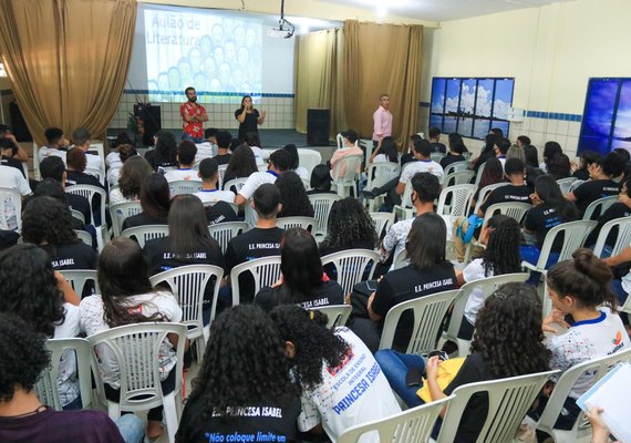 Escolas públicas estaduais intensificam preparativos para o Enem 2022