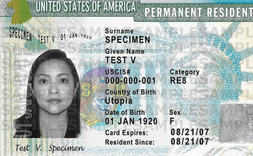 Pedidos de green card aumentam 28% entre os brasileiros em 2022