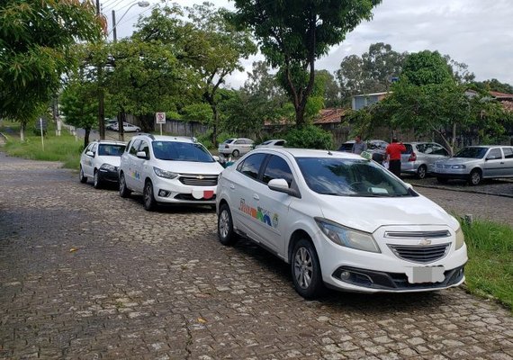 SMTT inicia nesta segunda (2) o cadastro de taxistas interessados em ingressar em app