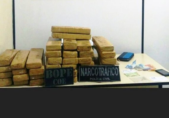 Operação combate o tráfico de drogas e prende duas mulheres com 31kg de maconha