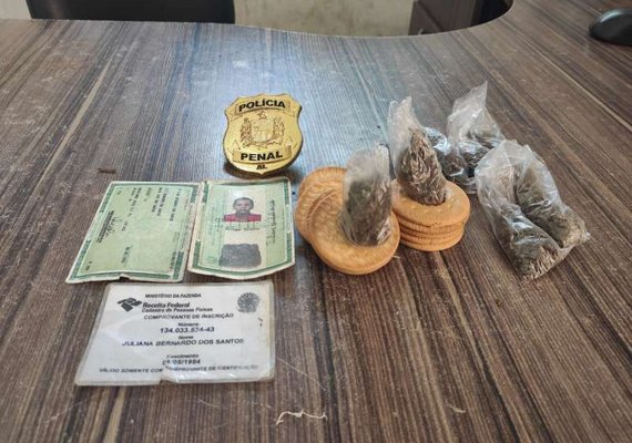 Mulher é flagrada com droga tentando entrar na Casa de Custódia