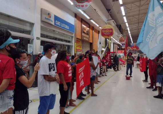 Maceió: MLB ocupa supermercado G Barbosa contra a fome