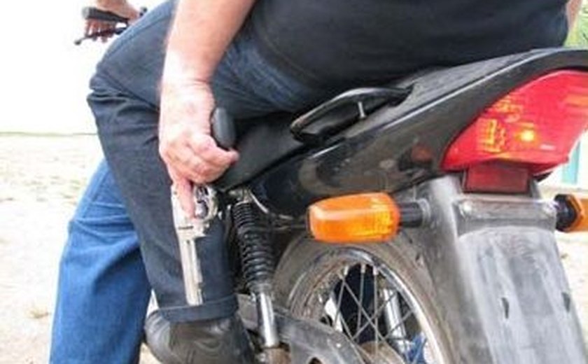 Durante a manhã e o início da tarde, 4 motos são roubadas na parte alta de Maceió