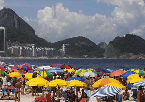 Rio de Janeiro tem sensação térmica de quase 50 graus