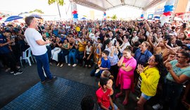 Olivença: governador inaugura pavimentação de vias urbanas e anuncia novo acesso à Fazenda Nova