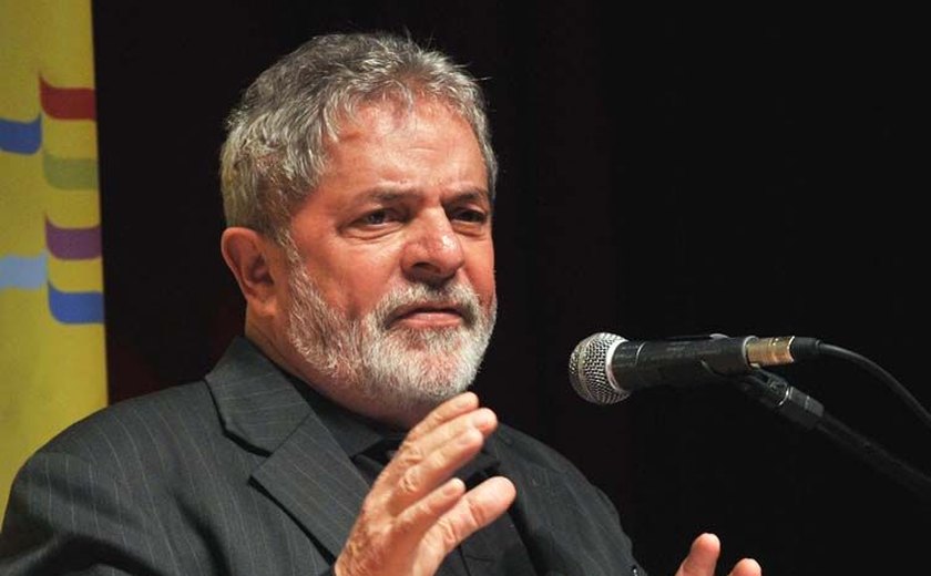 PT lança pré-candidatura de Lula à presidência da República em MG