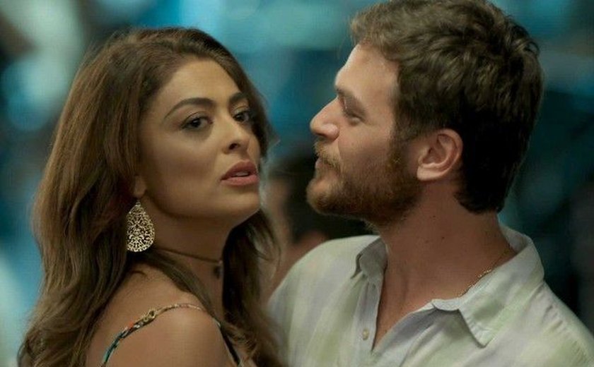 Gloria Perez não temeu rejeição de transexual e revela mudanças na história de Bibi