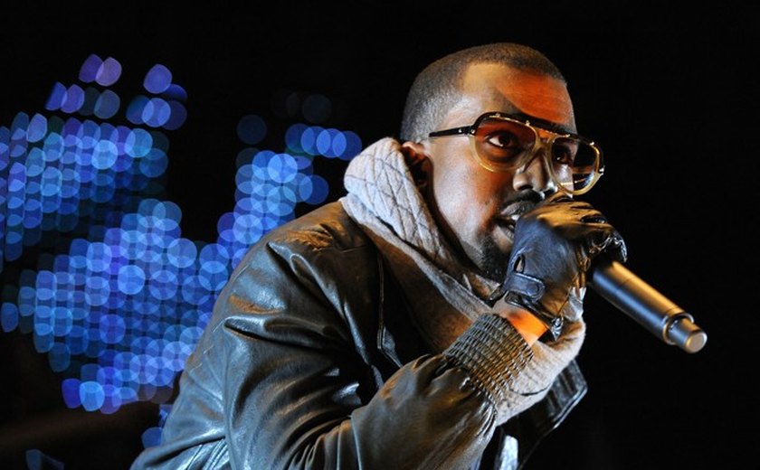 Reino Unido proíbe entrada do rapper Kanye West após declarações antissemitas