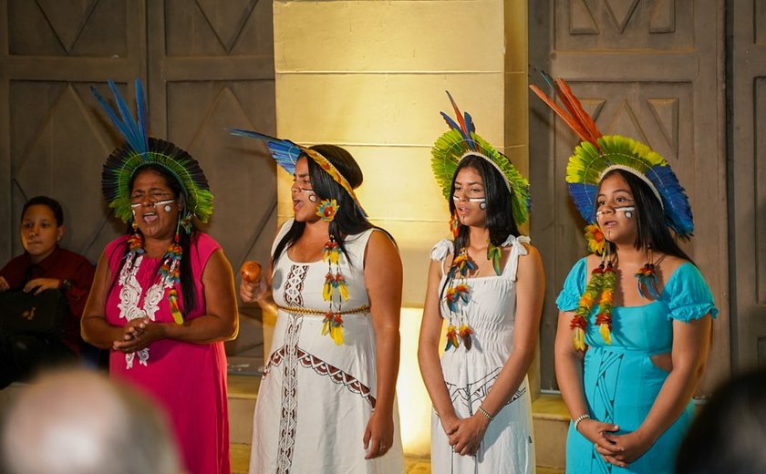 Giro das Tradições recebe espetáculo indígena “Vozes Ancestrais – O Musical” no Theatro Homerinho