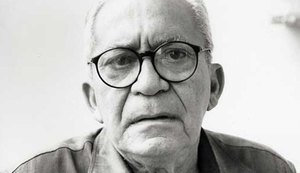 Escultura do escritor Lêdo Ivo será inaugurada nesta terça em Maceió