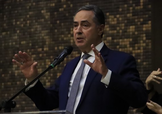 Barroso ordena investigação de suspeitas de genocídio indígena