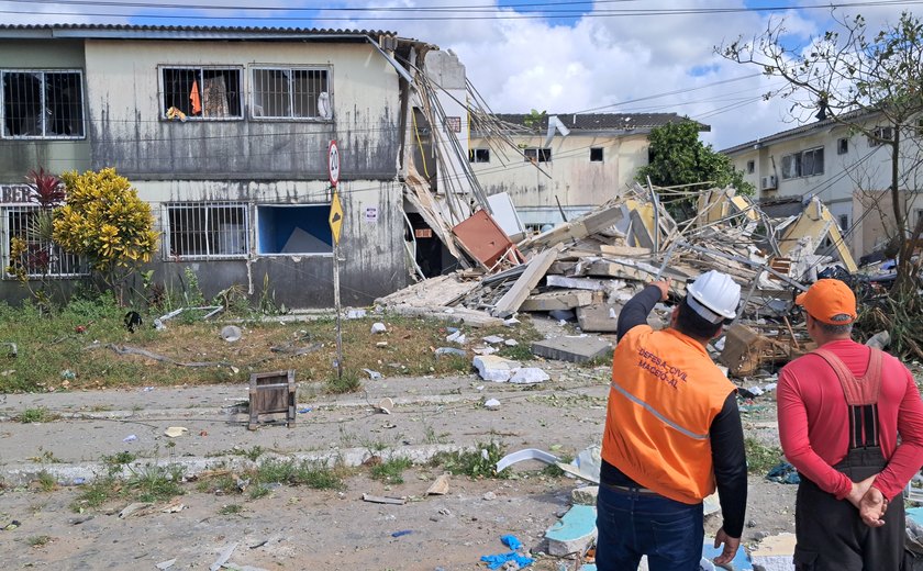 Impacto da explosão que matou três pessoas atinge outros imóveis