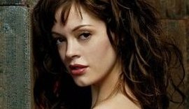 Atriz da série 'Charmed' choca ao dizer que foi estuprada por alto executivo de Hollywood