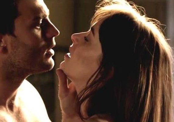 'Cinquenta Tons Mais Escuros' ganha comercial ao som de música de Zayn e Taylor!