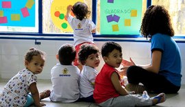 Agora é lei: professor da educação infantil integra carreira do magistério
