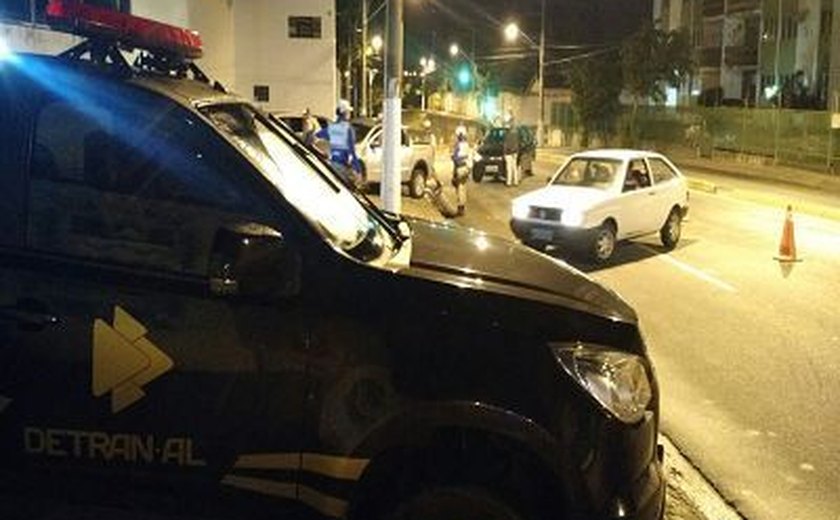 Operação da Lei Seca resulta em prisão por embriaguez em Maceió