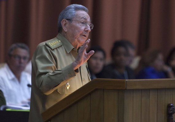 Recessão econômica impõe pressão às reformas em Cuba