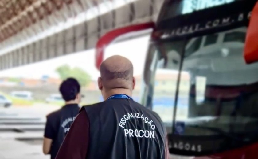 Procon Maceió fiscaliza empresas de ônibus interestaduais no Terminal Rodoviário