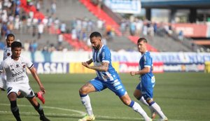 CSA negocia com zagueiro e atacante