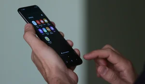 Veto a celular leva 80% dos alunos a prestar mais atenção nas aulas