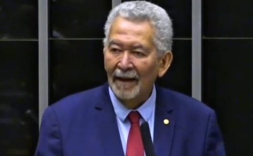 Deputado Paulão afirma estar tranquilo com julgamento no TRE/AL e diz confiar na Justiça