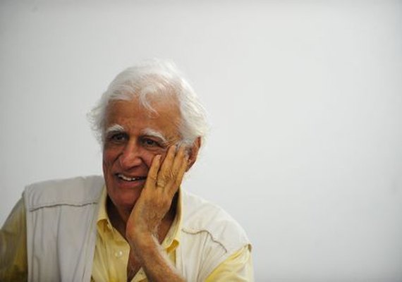 Ziraldo sofre AVC e está internado em estado grave