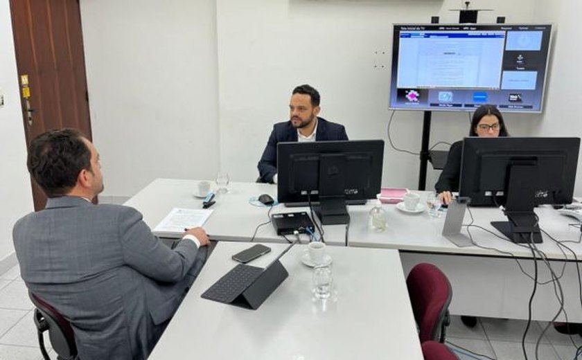 MPT ajuíza ação civil pública contra Casa Vieira por assédio eleitoral