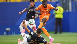Com gol de Diallo no fim, Costa do Marfim acaba com invencibilidade do Equador
