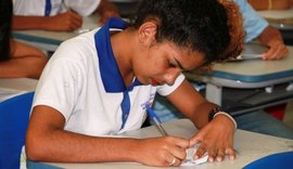 Governo de Alagoas inicia pagamento das bolsas do programa Cartão Escola 10 nesta segunda