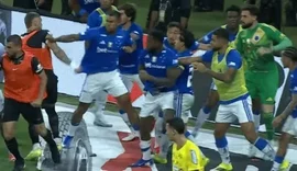 '23 vermelhos': expulsões em Cruzeiro x Atlético-MG podem aumentar