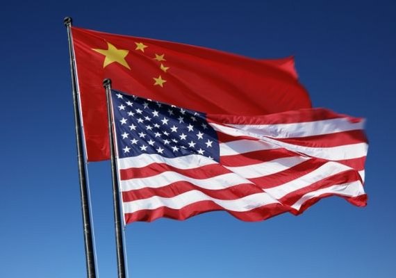 Exportações da China caem em novembro, mas importações indicam recuperação da demanda